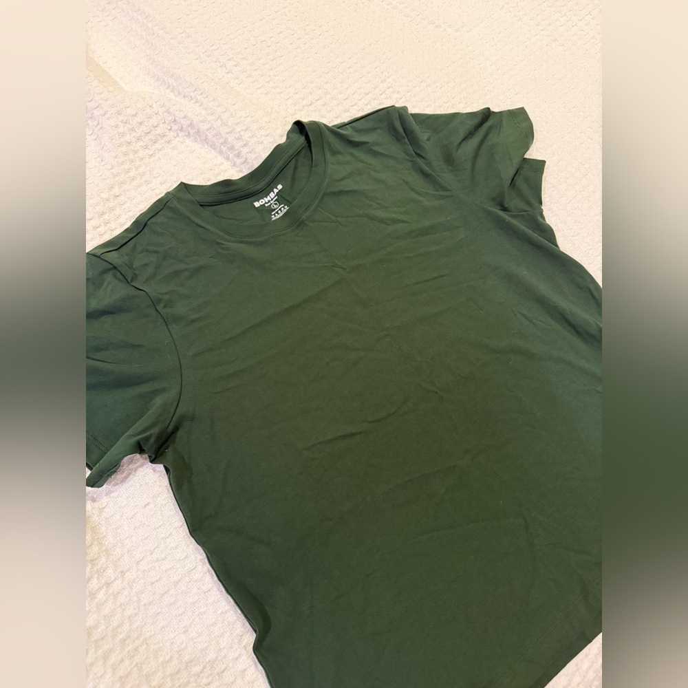 Women’s 100% pima cotton t shirt brand new size Large